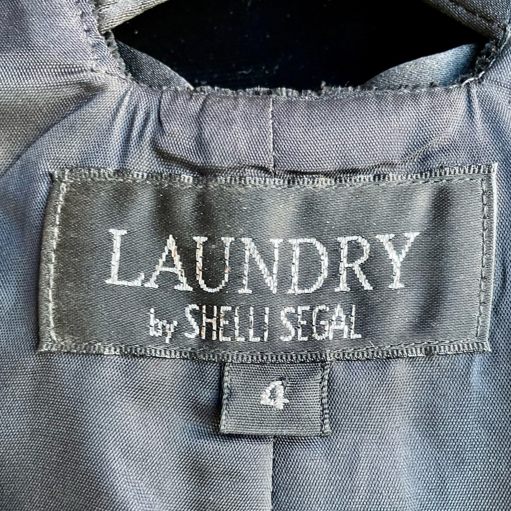 Laundry By Shelli Segal Black Velvet Mini Dress with Gray Satin Bow - Picture 6 of 14
